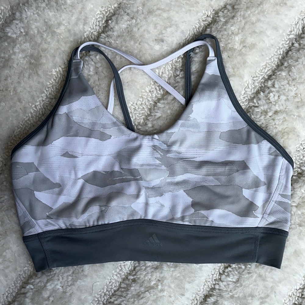 Adidas Gray and White Camo Sports Bra Moisture-Wicking size Large